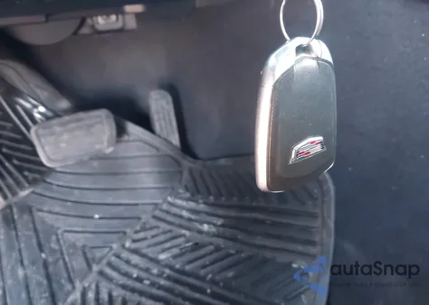 2017 Cadillac Ct6 Standard z USA, uszkodzony, nr VIN 1G6KB5RS6HU199275